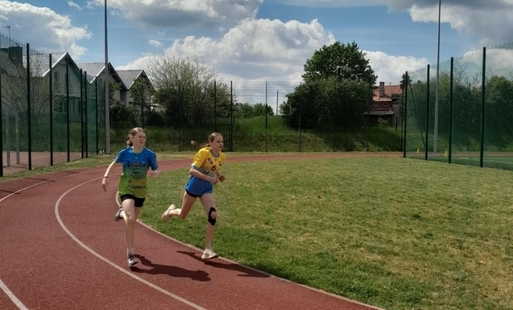 MISTRZOSTWA POWIATU W CZWÓRBOJU LEKKOATLETYCZNYM DZIEWCZĄT I CHŁOPCÓW