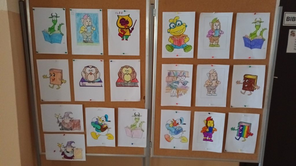 Zdjęcie do &bdquo;Pasowanie na czytelnika&rdquo; w klasie 1a